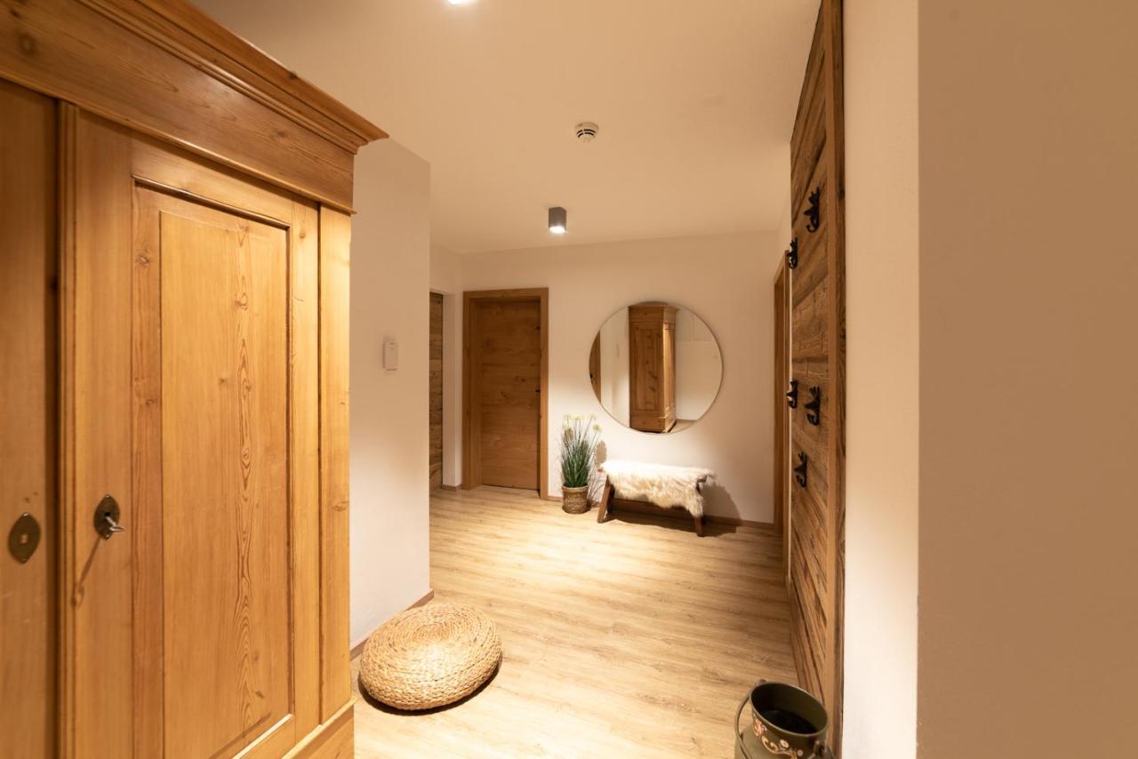 Alpen-Lounge Apartment 17 Fuegen Ngoại thất bức ảnh